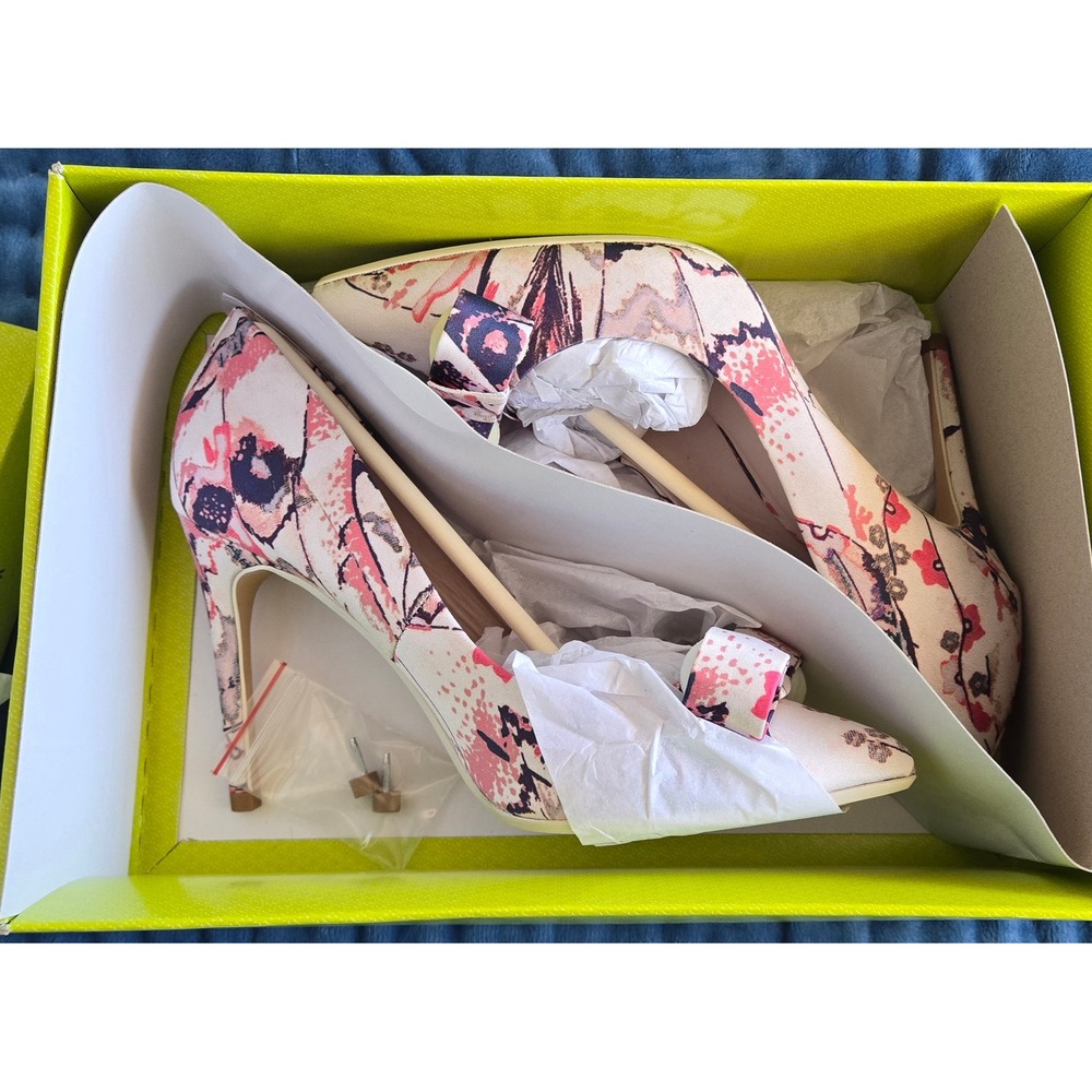 Ted Baker London Zafiip Bow Pointed Toe Pump Natural Floral Heels 7.5 WFS-ZAFIIP